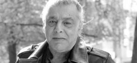 PREMINUO AKI RAHIMOVSKI: Frontmen PARNOG VALJKA umro u 67. godini