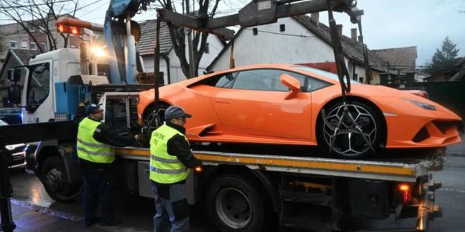 POLICIJA ZAPLENILA LAMBORGINI, OGLASIO SE MUP: Za bahate, bezobzirne i nasilne vozače nema mesta na ulicama! Svako ko uvredi policiju oduzima se auto!