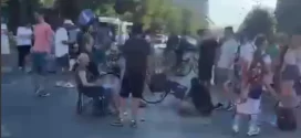 Blokaderi zaustavili saobraćaj i u Novom Sadu, pod opsadom i zgrada NIS-a